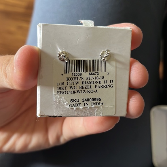 1/10 Ct. Diamond 10k White Gold Bezel Stud Earrings - Picture 5 of 10